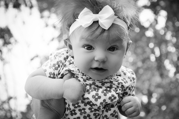 Tanya W 3month Session 024-3